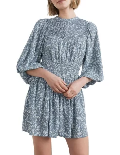 Flash Sale π₯° French Connection Mini Foulard Pintuck π Dress β